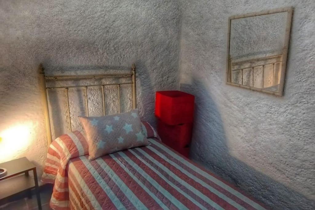 Cueva La Loli Villa Guadix Ngoại thất bức ảnh