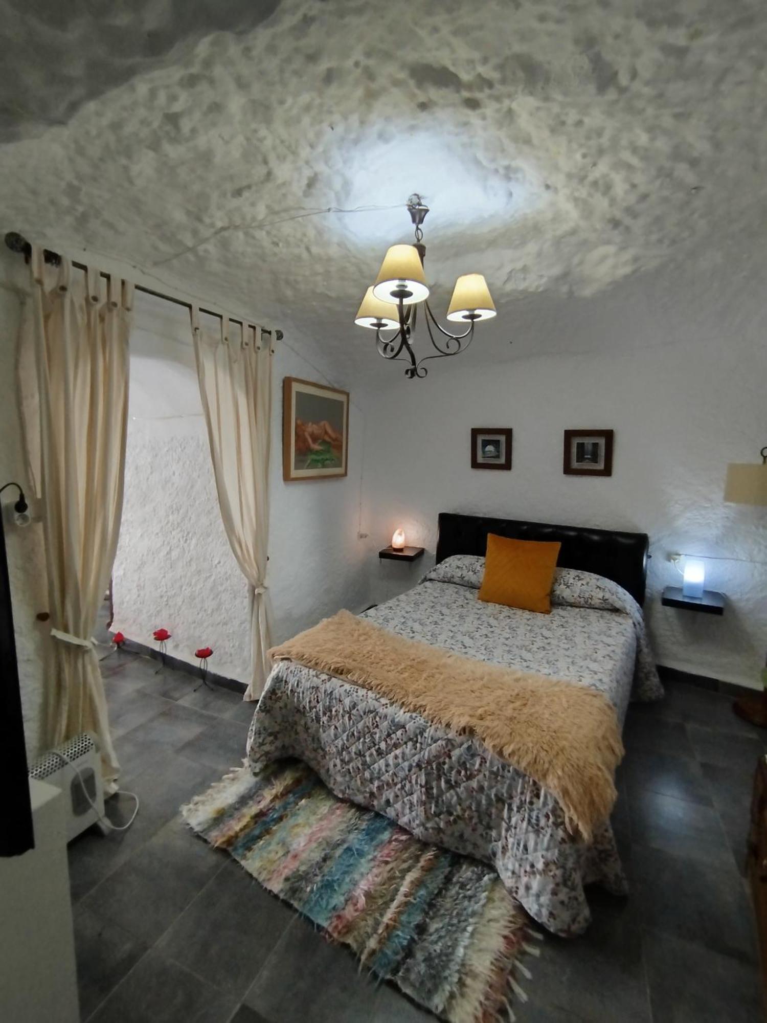 Cueva La Loli Villa Guadix Ngoại thất bức ảnh