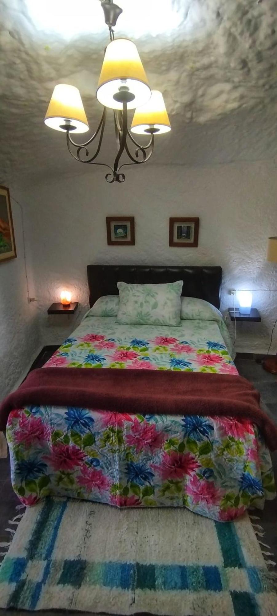 Cueva La Loli Villa Guadix Ngoại thất bức ảnh